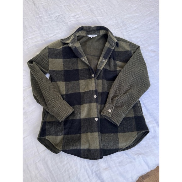 Steve Madden Sophia Shacket - Picture 3 of 6